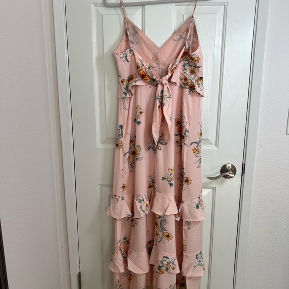 Lush Pink Sundress with Spaghetti Straps and V-Neckline - Picture 4 of 7